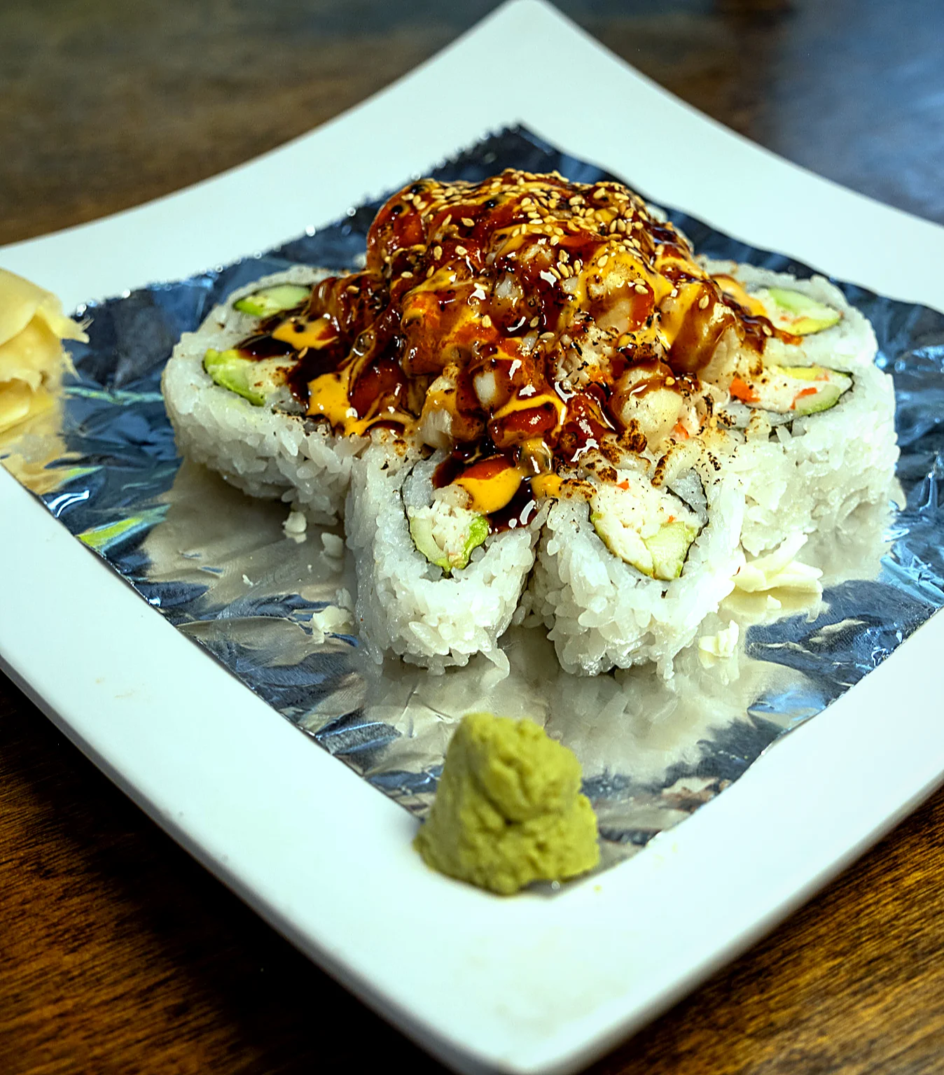 Volcano Roll with baked scallops and sesame