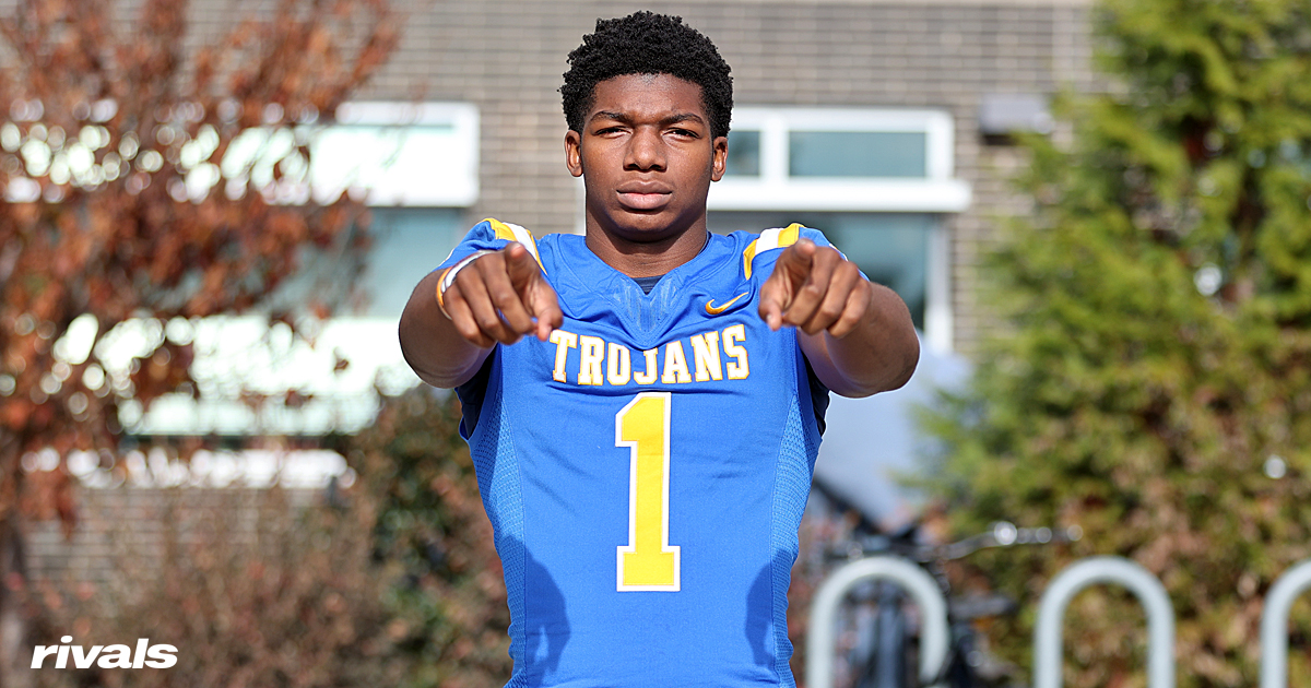 Elite LB AJ Randle Commits to Miami Hurricanes: 'Everyone is One at Miami' (2026)