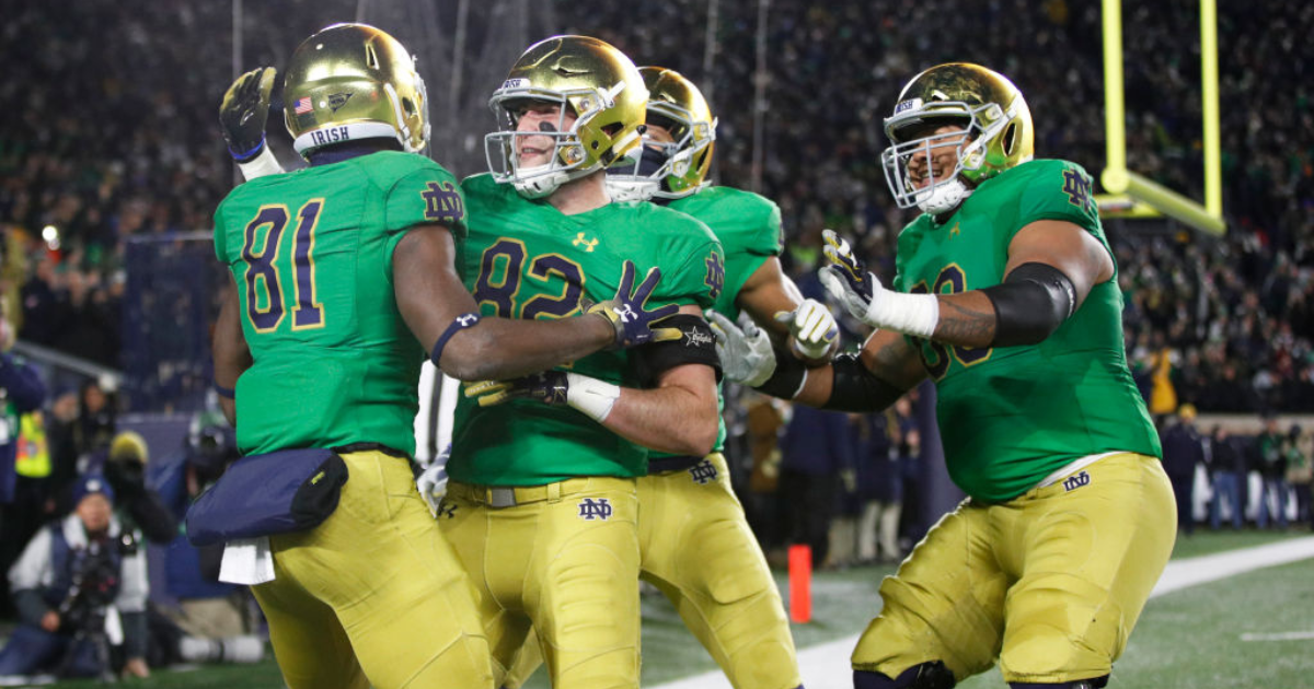 Look: notre dame announces uniform choice for week 3 vs cal
