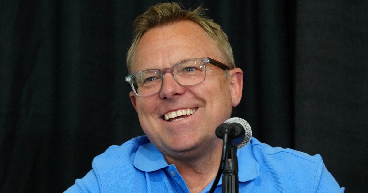 Leigh Diffey on Shane van Gisbergen's Impact: Bridging NASCAR and Supercars (2026)