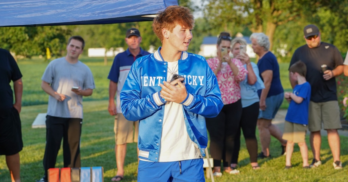 Matt Ponatoski's MLB Draft Decision: Kentucky's Football Future in Question (2026)