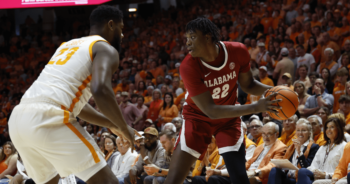 Alabama's Thrilling Comeback: A Road Win Over Tennessee (2026)