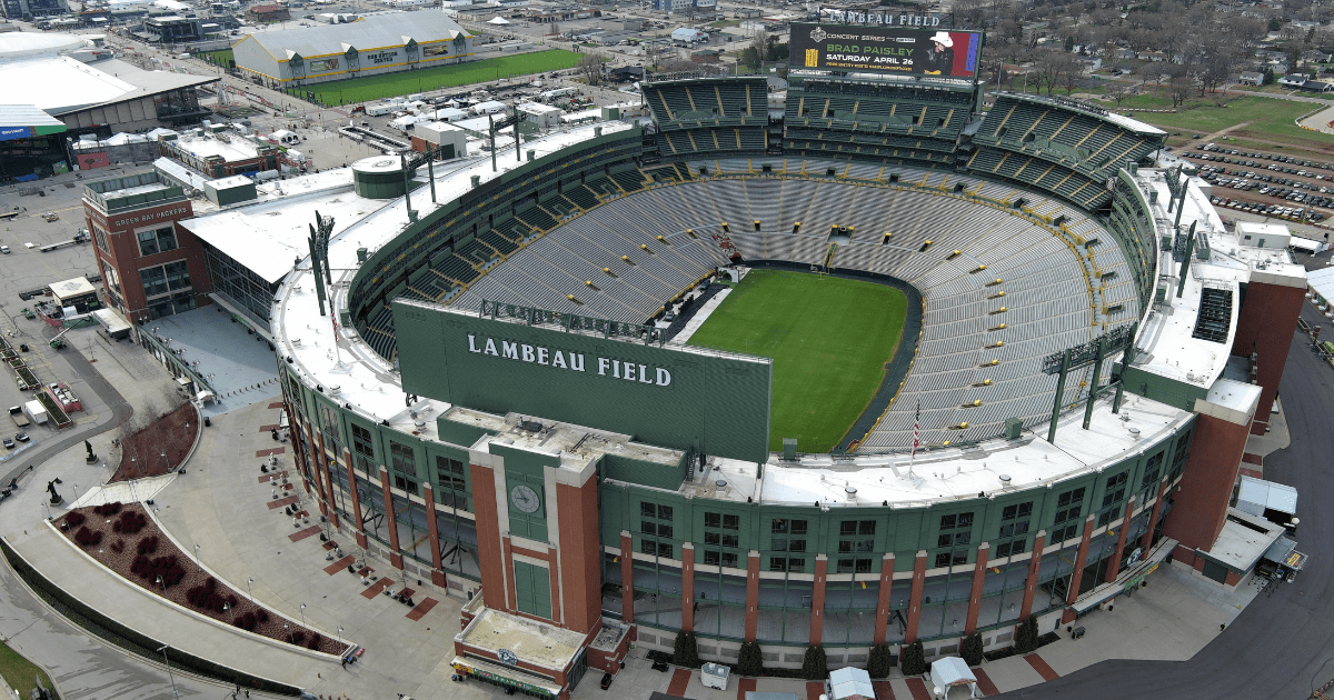 Notre Dame vs Wisconsin: Shamrock Series Logo Unveiled for 2026 Season Opener (2026)