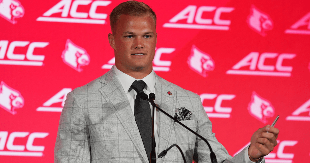 Lincoln Kienholz's Adidas NIL Deal: A Star Quarterback's Rise (2026)