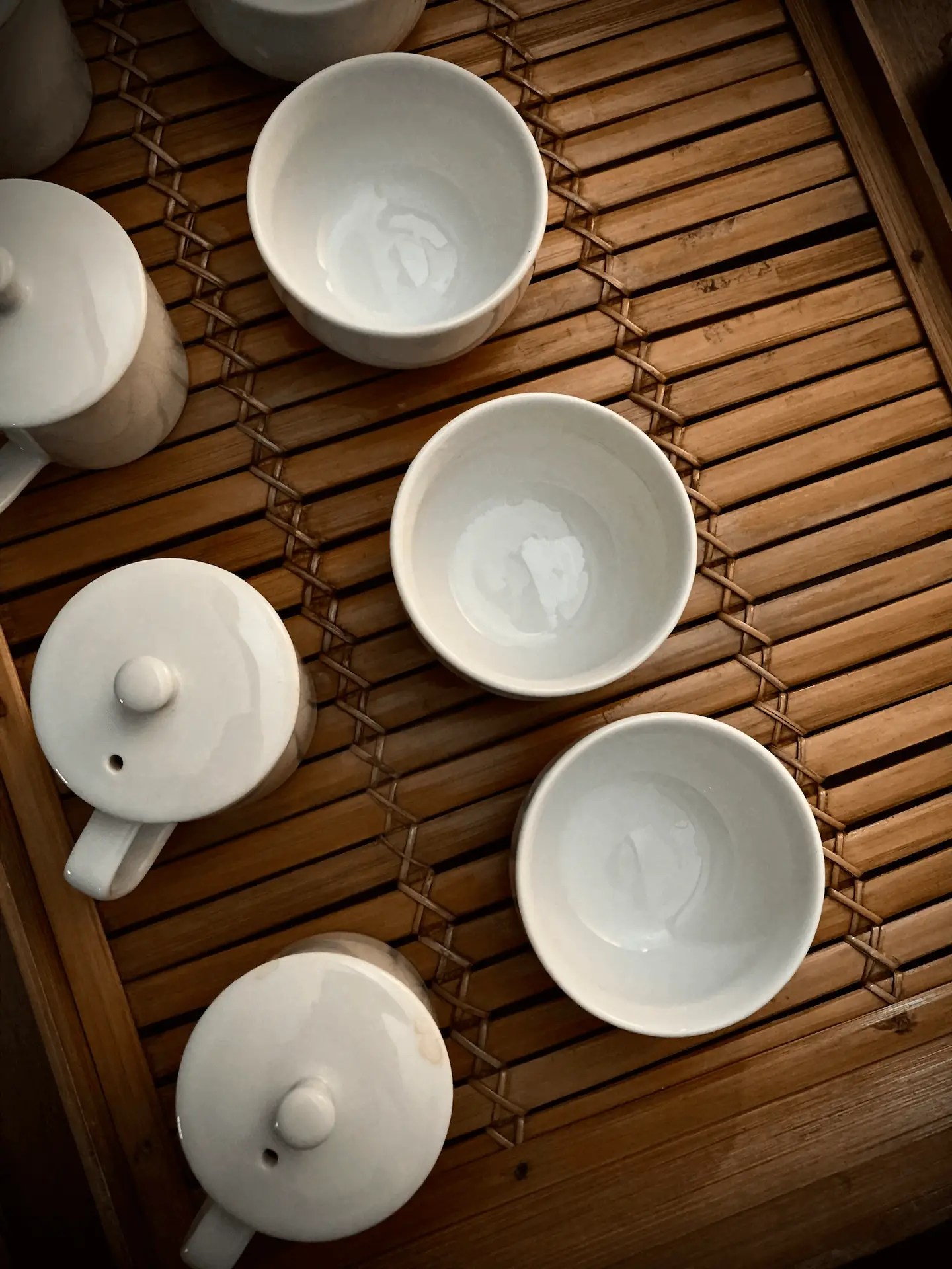 焙茶日記，步驟一：在窗邊綁一隻晴天娃娃
