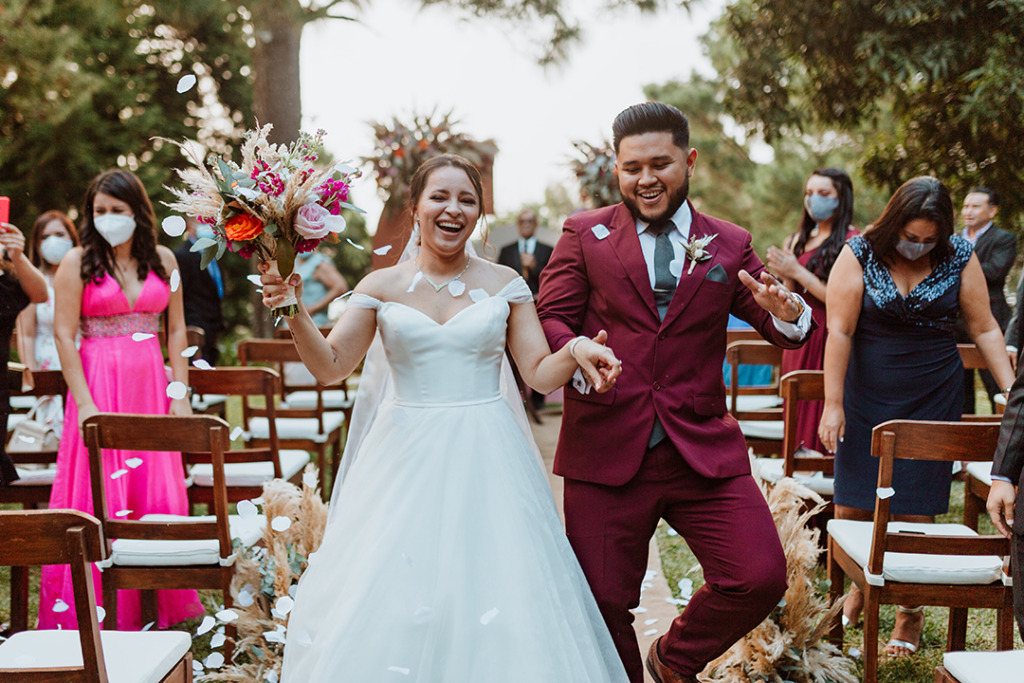 fairy lights in a volcano karina alejandro on calamigos ranch wedding covid