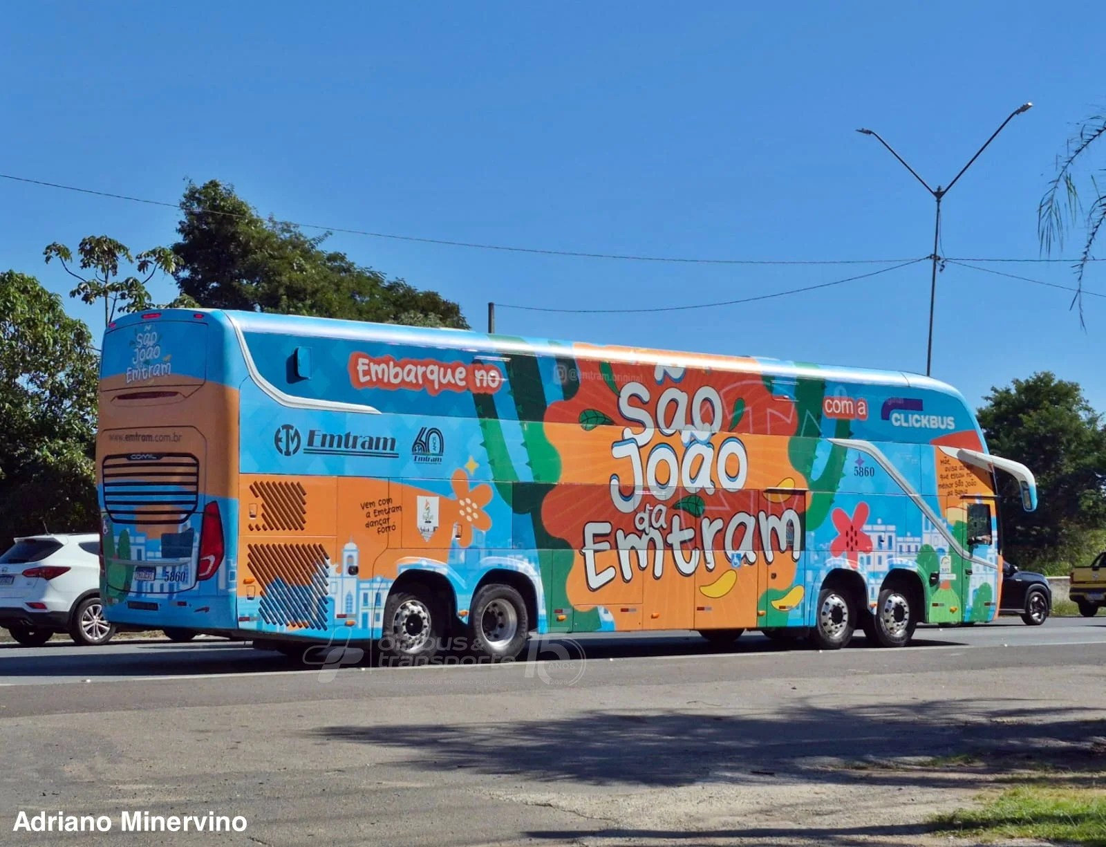 Emtram reforça tradição junina com ônibus temático e promoção especial 6.6