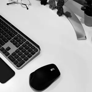 Wireless keyboard and mouse for creating and reselling digital products.