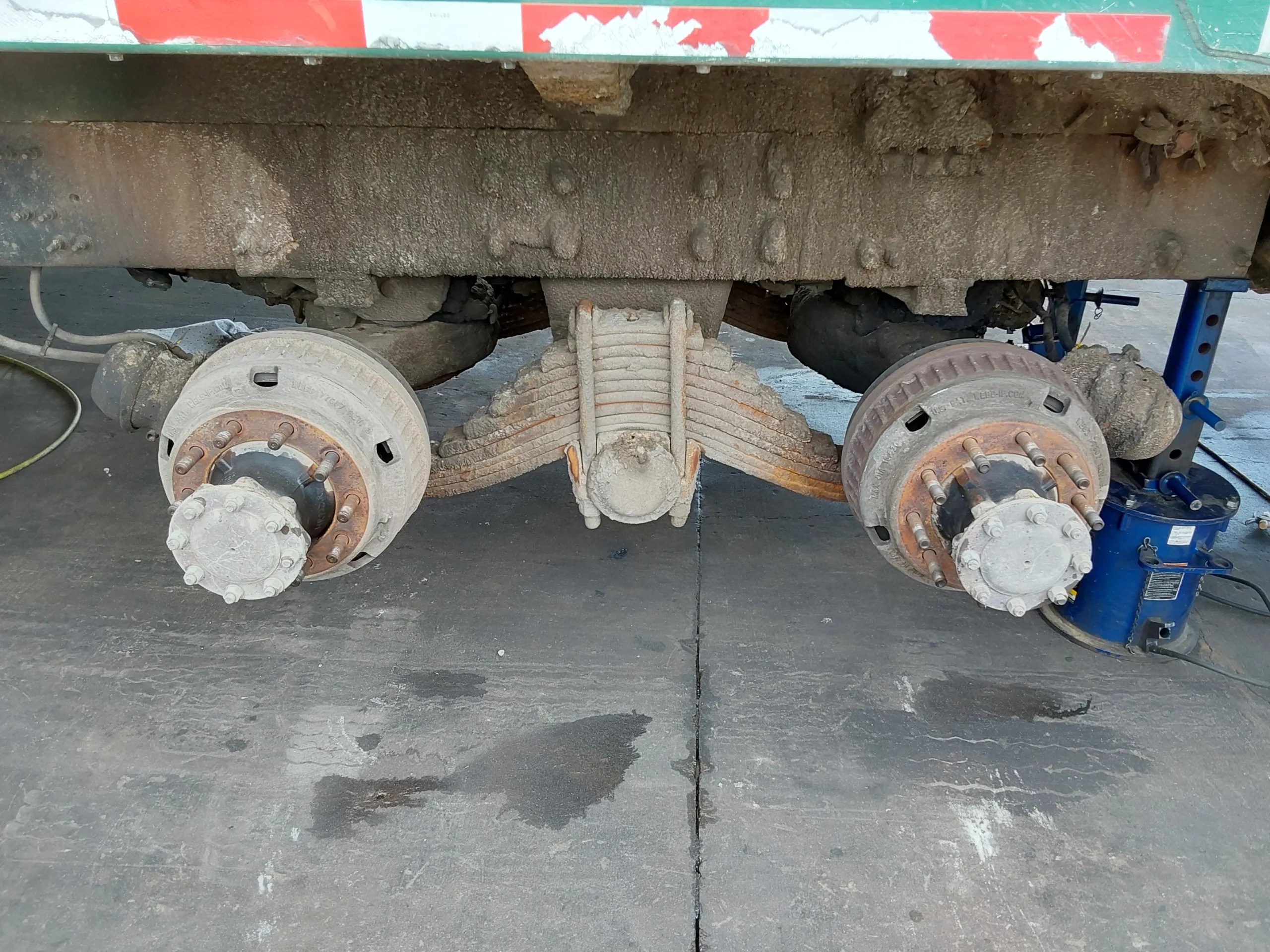Mack-Camel-Back-Suspension