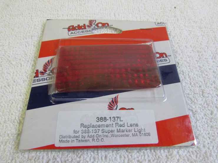 REPLACEMENT RED LENS FOR RED SUPER MARKER LIGHT 388-137L