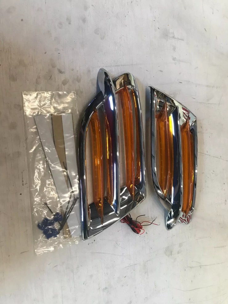 LED Side Fairing Accent GL1800 2001-10