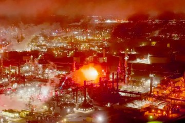 Chevron refinery explosion El Segundo