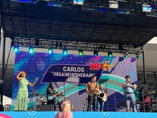 Carlos Eine, his band, and Toastymarshmellow performing.