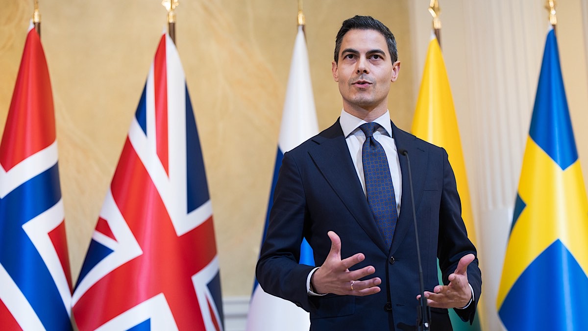 Titelfoto artikel Wat er gebeurde toen ik aangifte deed tegen premier Rob Jetten René dercksen opiniez