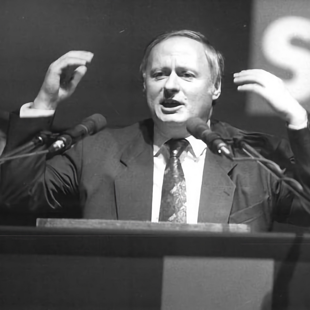 Oskar Lafontaine und der reaktivierte Schweizer Feindsender