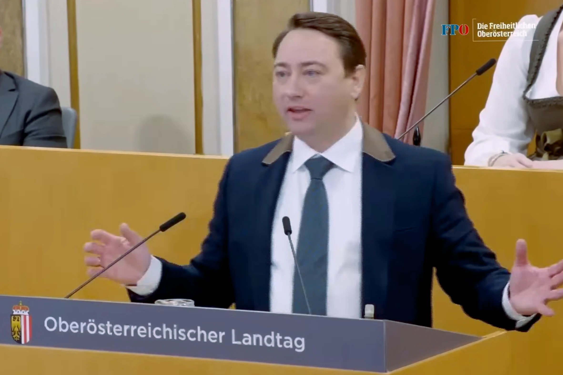 Anti-Corona Partei MFG nimmt FPÖ wegen Gehaltserhöhungen ins Visier