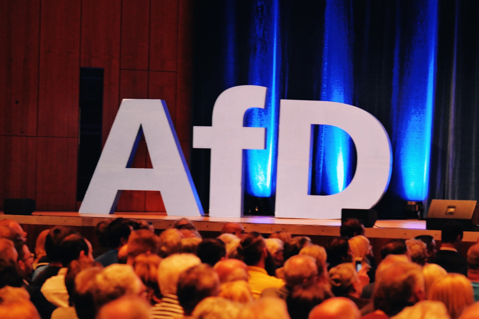 Blamage für SPD-Ministerium: AfD-Mitglieder werden nun doch nicht pauschal aus Staatsdienst ausgeschlossen!