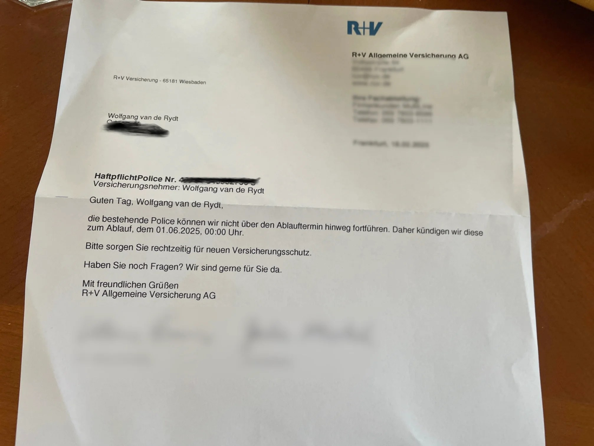 Politisch motiviert? Versicherung kündigt Haftpflicht