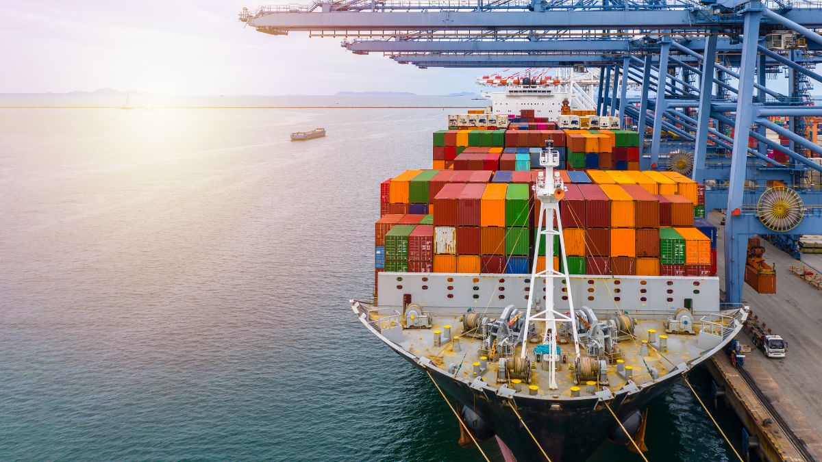 Optimizing Cargo Loading, Prioritizing Safety, and Building Relationships: A Comprehensive Guide for Container Ship Operators