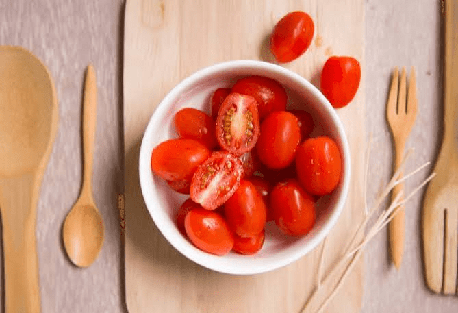TOMATE CHERRY