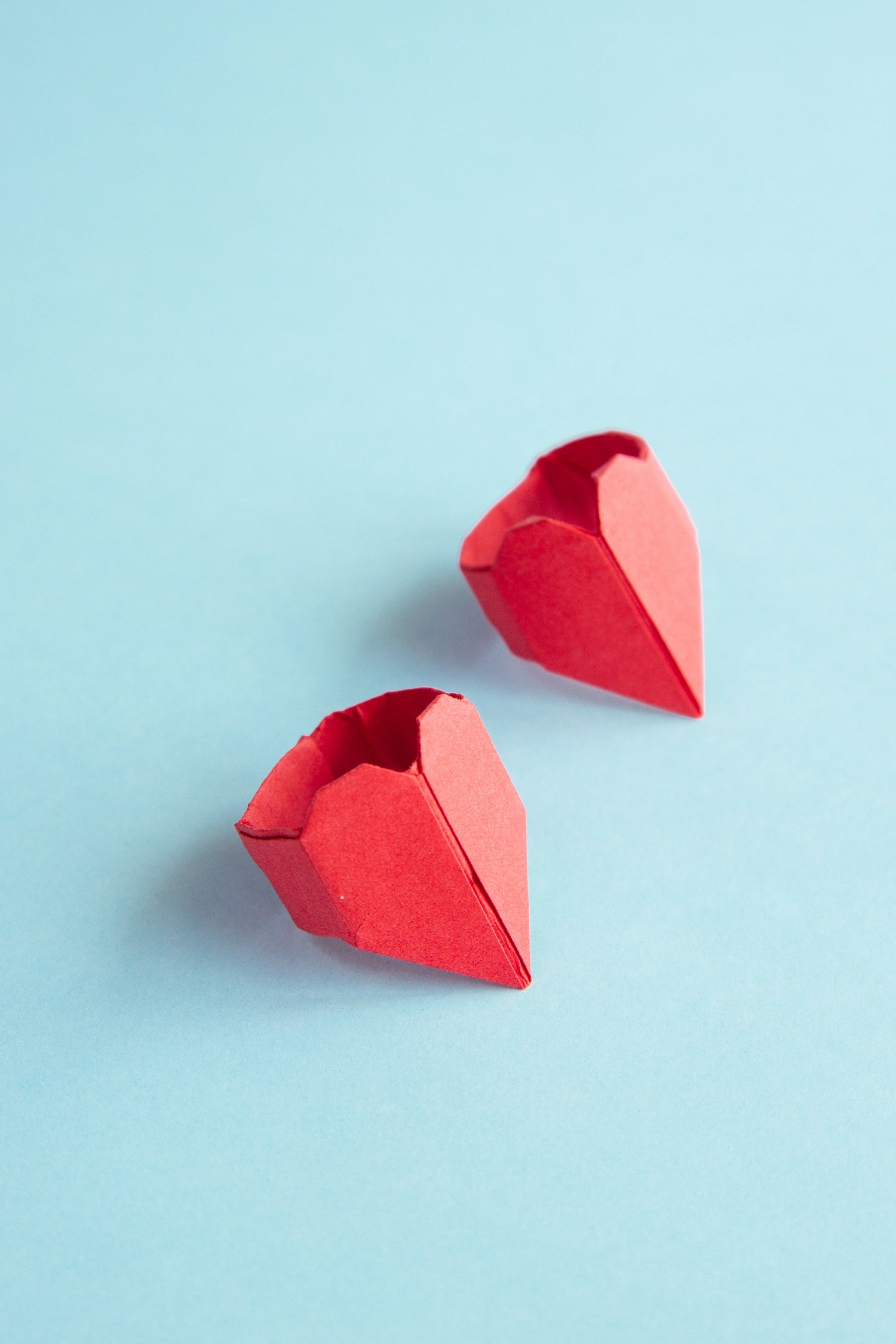 How to make an origami heart ring