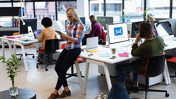 All Courses Ostraining - Full HD Minimal Illustrations for Desktop