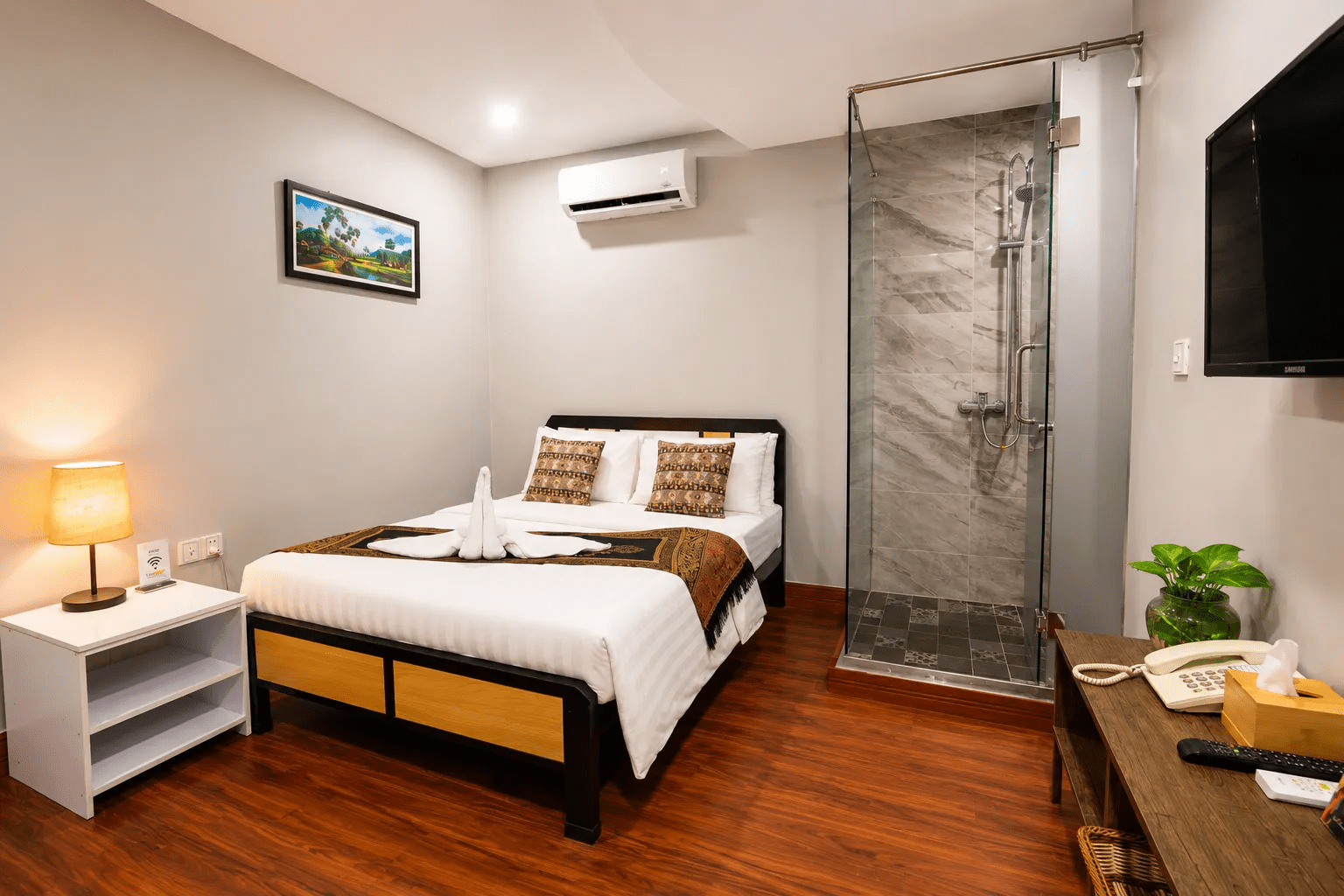 Cozt-Single-Room.webp