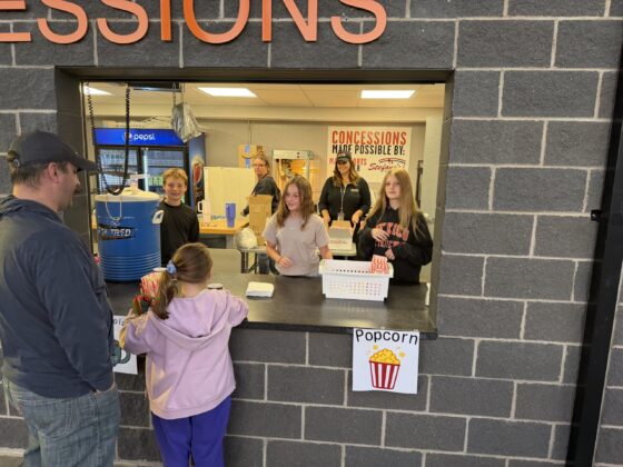 Refreshments handed out by student leadership volunteers