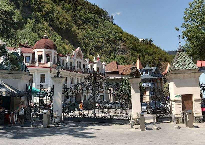 Цена за сутки от 65 дол. Otdyh V Borzhomi Lechenie Sanatorii I Dostoprimechatelnosti