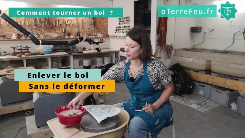 comment tourner un bol - enlever le bol sans le déformer