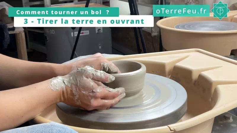 comment tourner un bol - tirer les parois