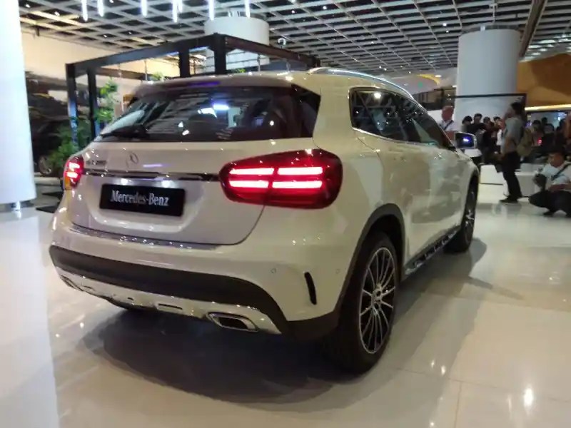 Daftar Harga Mercedes Benz Terbaru Agustus 2018