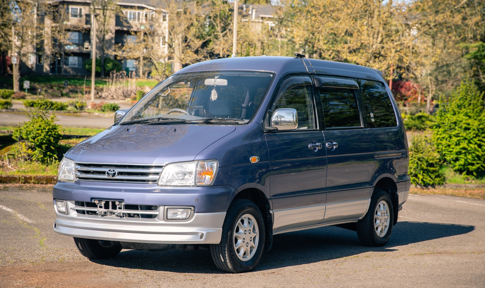 Toyota Townace Noah 4wd van for sale
