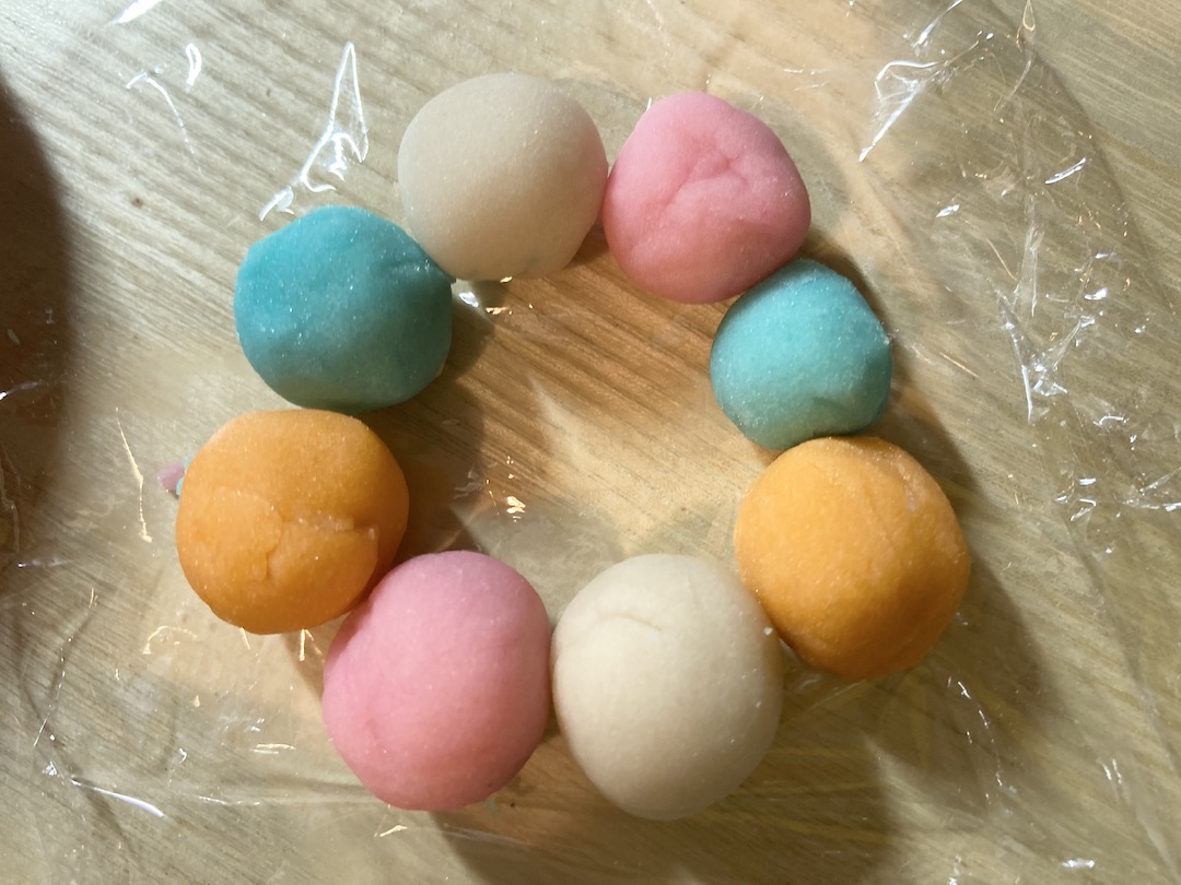 おうちで和菓子職人 「練り切り」を作ろう｜おうち遊び.com