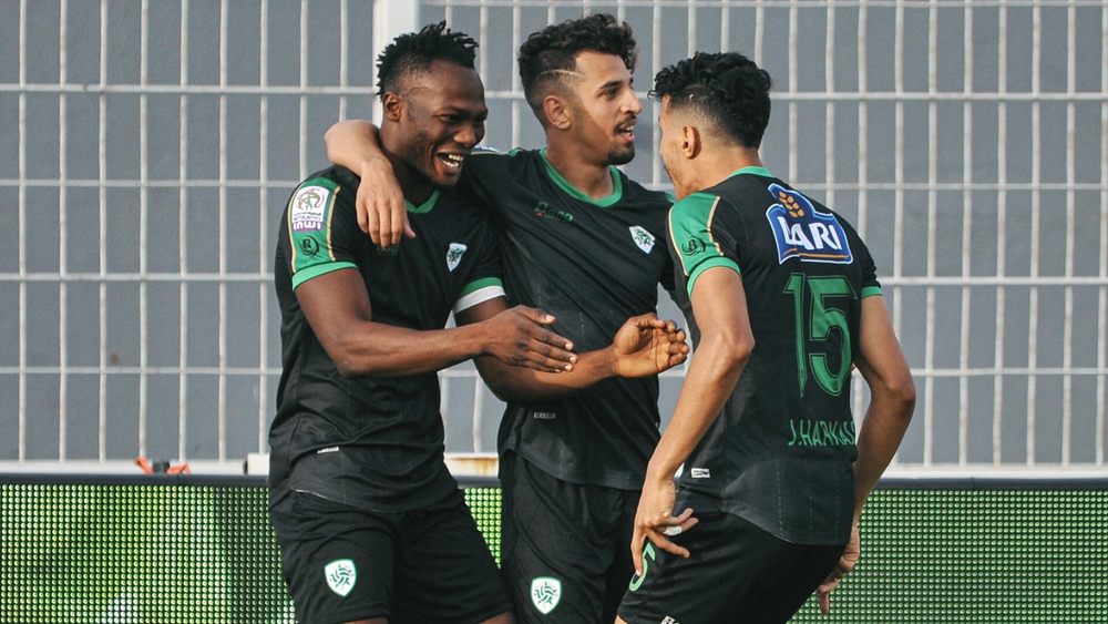 فريق المولودية الوجدية يقتنص ثلاث نقاط من خارج الديار