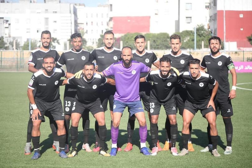 فريق الاتحادي الإسلامي الوجدي يضيع الفوز في الثواني الأخيرة أمام مضيفه شباب بنجرير