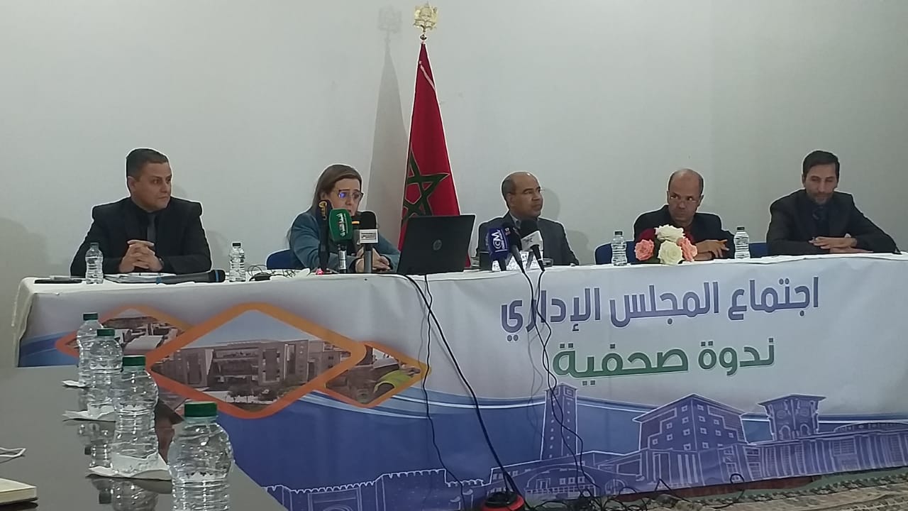 المديرة العامة للوكالة المستقلة الجماعية لتوزيع الماء والكهرباء بوجدة تستعرض جميع المؤشرات التقنية والتجارية والمالية وكذا الأنشطة التي تقوم بها الوكالة