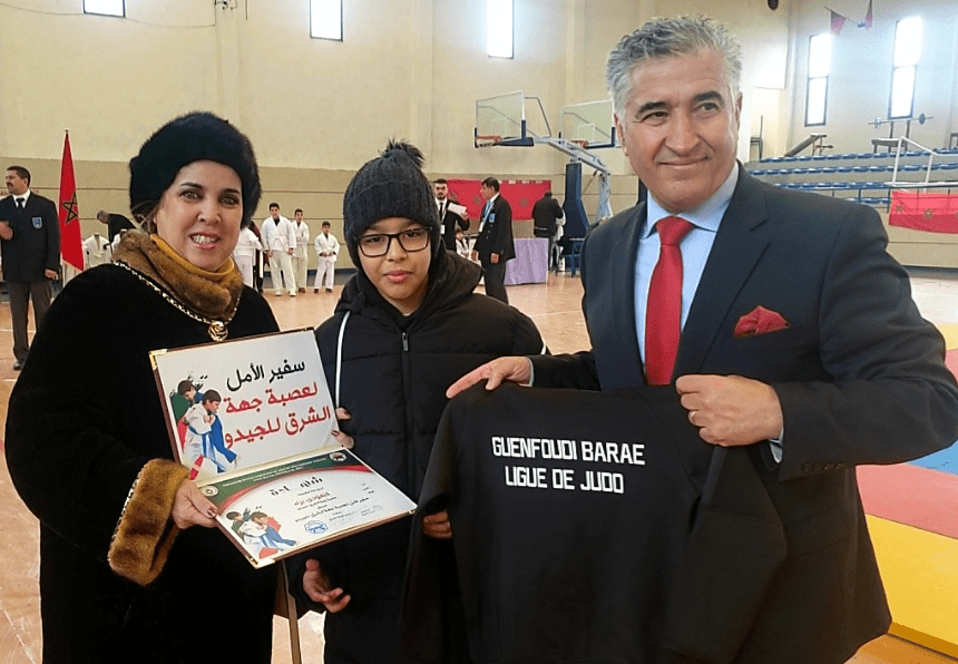تكريم الطفل “كنفودي براء” خلال البطولة الجهوية للجيدو شبان