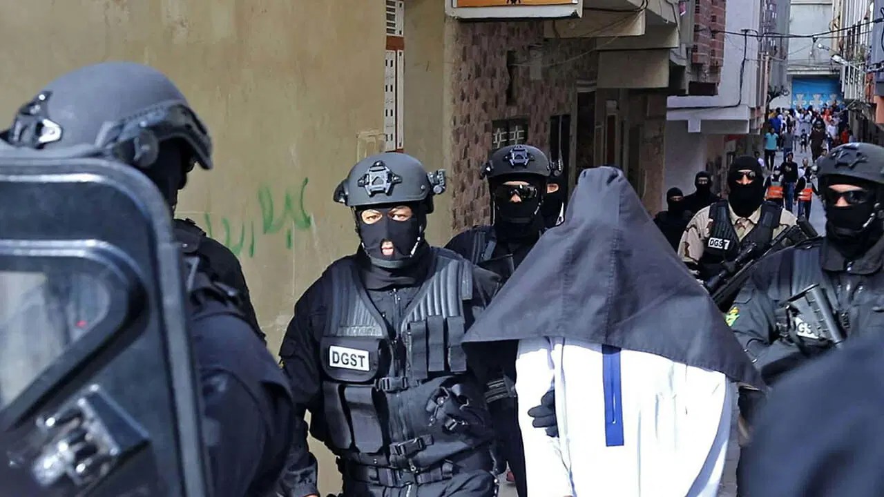 معلومات استخباراتية تُطيح بعنصر متطرف موالي ل”داعش” كان يهم بتنفيذ اعتداء على إحدى المؤسسات الحساسة