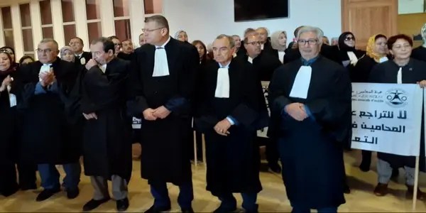 محامو وجدة يتوقفون عن العمل غدا الثلاثاء تَنديدا بالاعتداءات الوحشية التي تعرض لها الشعب الفلسطيني على يد الصهاينة