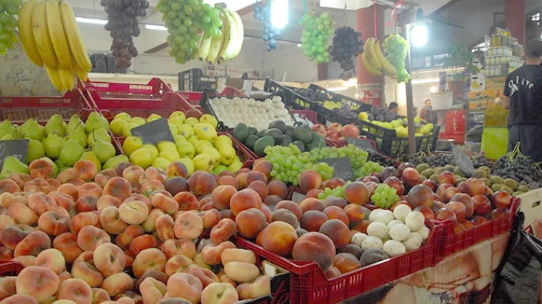 بسبب ارتفاع أسعارها.. الفواكه الموسمية لمن استطاع إليها سبيلا