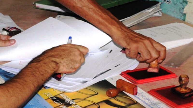 15 سنة سجناً لشبكة تزوير عقود رسمية للاستيلاء على أراضي فلاحية بالناظور