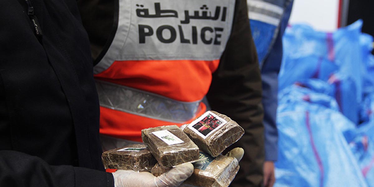 بعد تتبع ميداني دقيق.. أمن بركان يحجز أسلحة ومخدرات ويفكك شبكة إجرامية