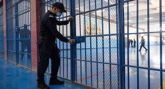 بسبب مشروع عقاري متعثر.. إيداع منعشين عقاريين السجن