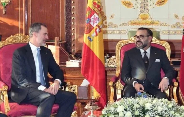 الحكومة الإسبانية تلتمس من الملك فيليبي السادس الاتصال بالملك محمد السادس لاحتواء أزمة سبتة