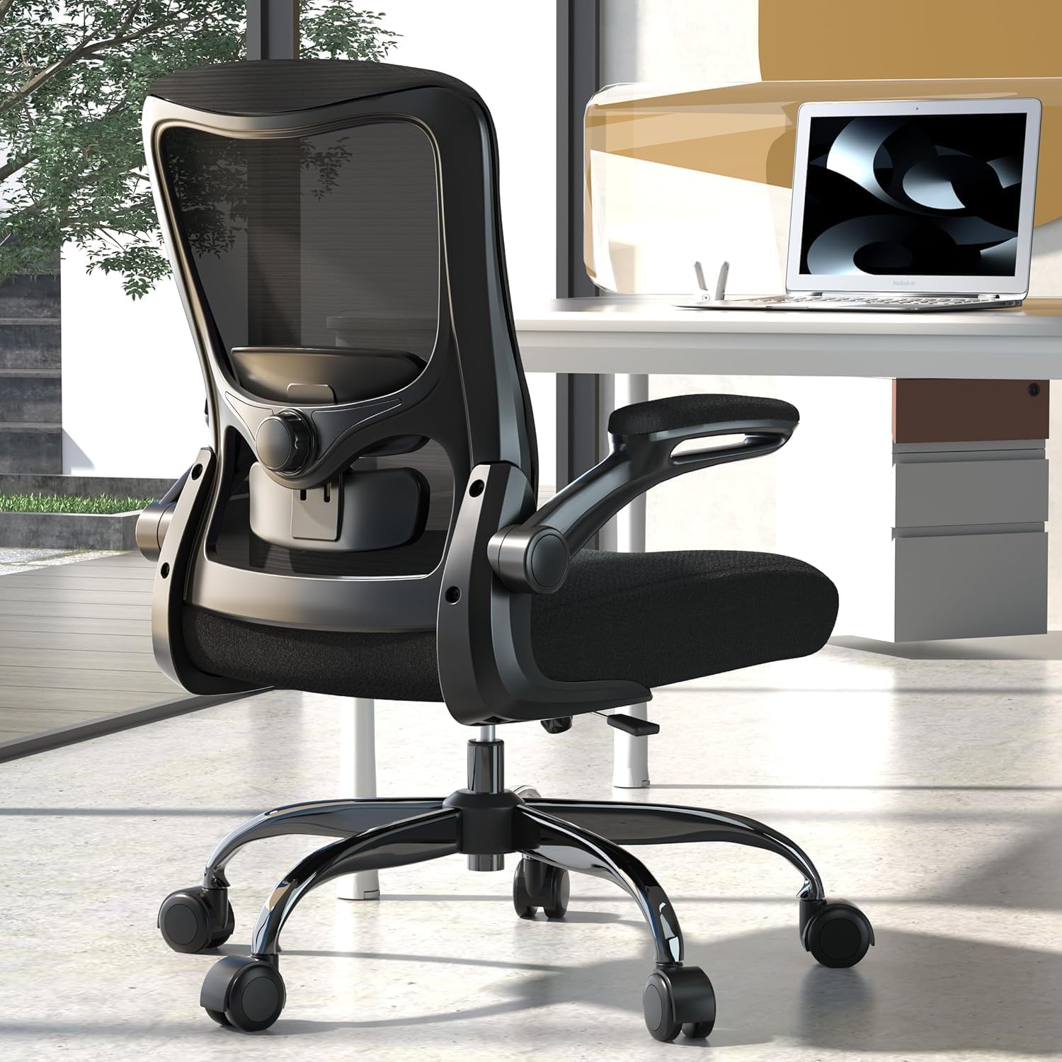 Ergonomic office chair with lumbar support