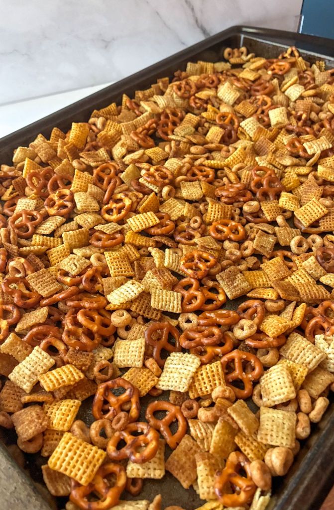 Cooking Chex Mix in Oven: Easy, Crispy, and Delicious Recipe