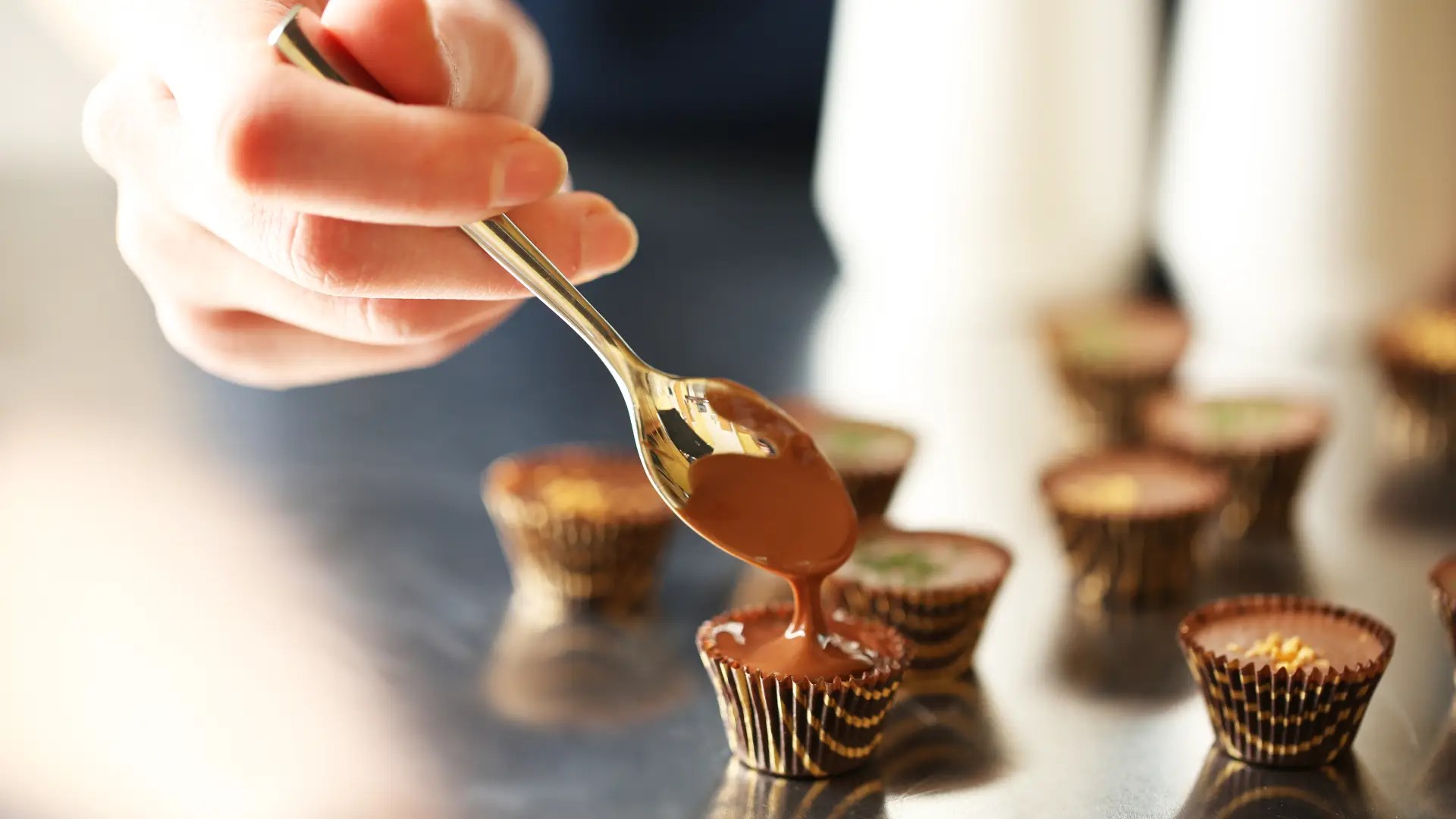 Making Chocolate Cups
