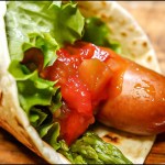 おうちでキャンプ飯【トルティーヤドッグ】