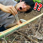 １本の竹を割って流しそうめんやってみた！